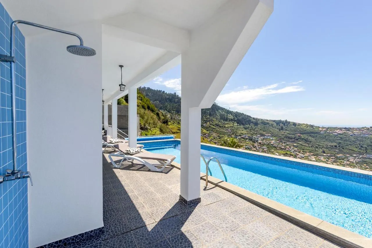 Villa Acacia Arco da Calheta